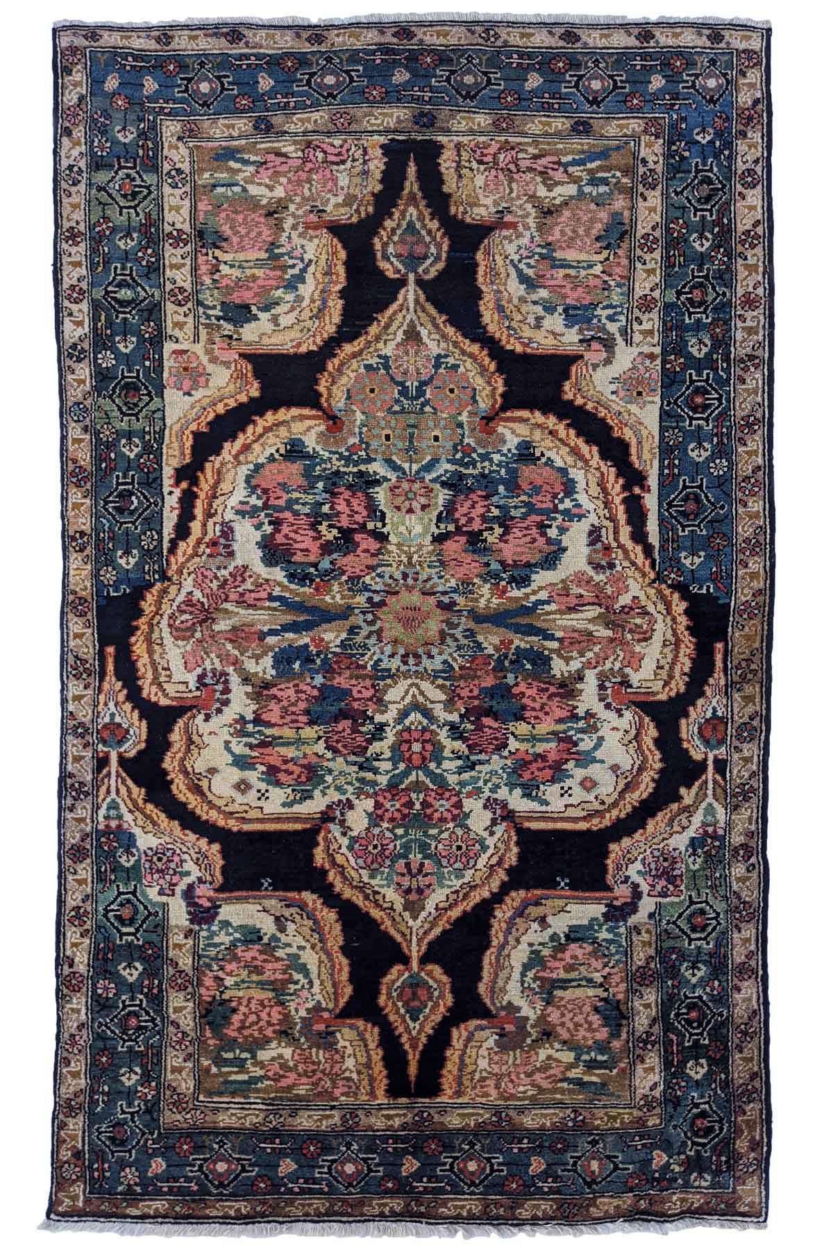 Antique Zanjan Rug - 1.89 x 1.12 m