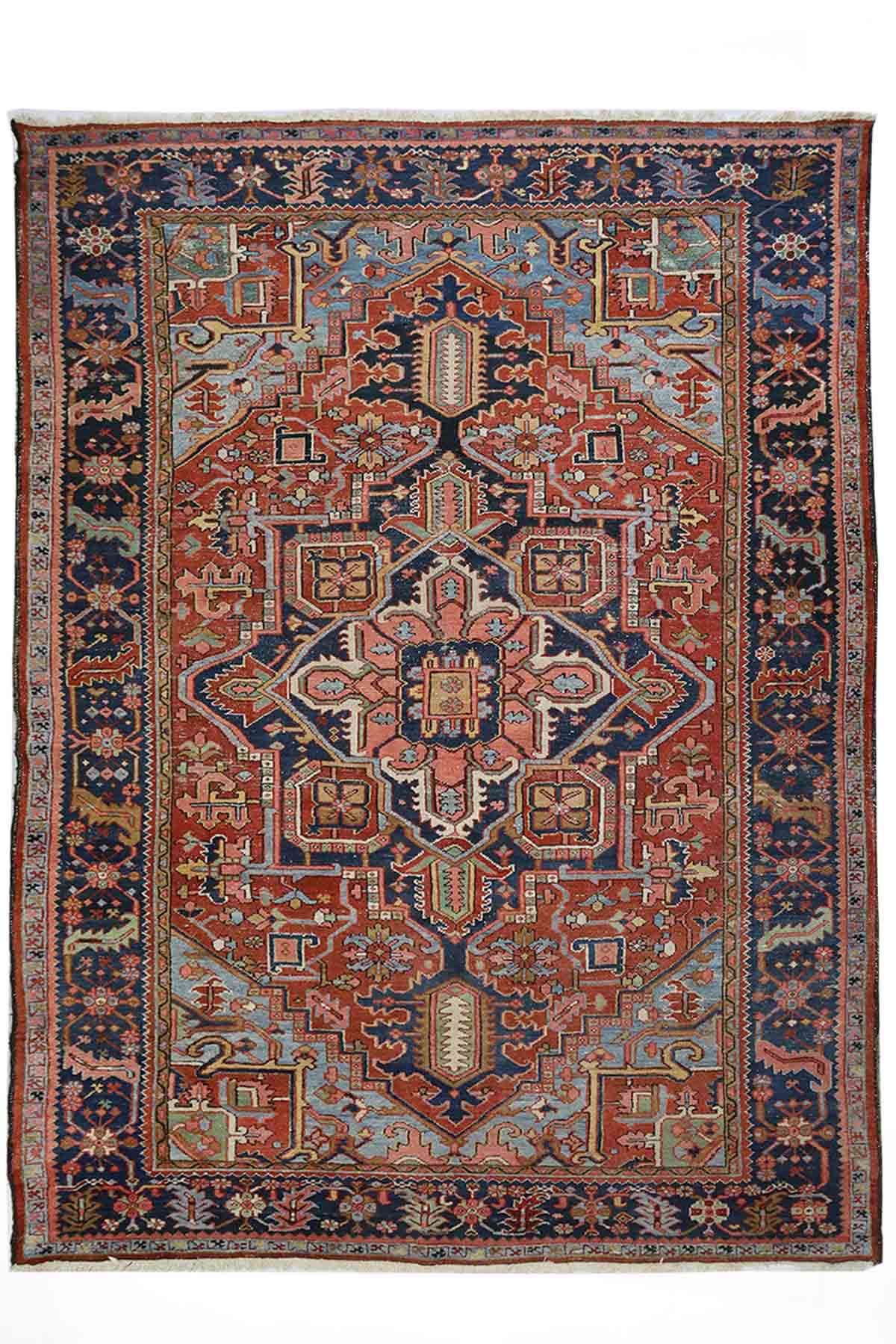 Antique Heriz Rug - 2.37 x 3.3 m