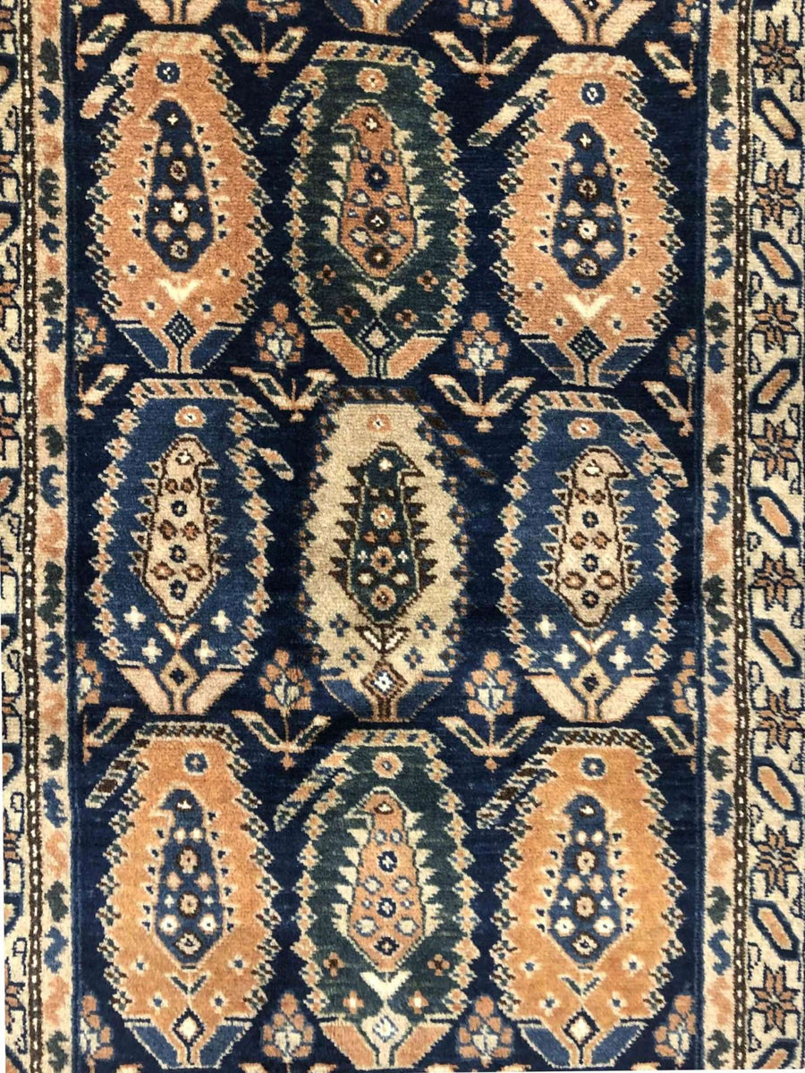 Vintage Hallway Runner - 2.9 × 0.77 m