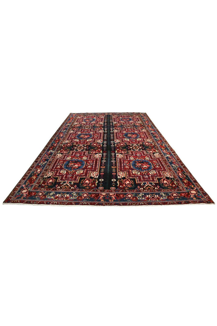 Bakhtiari Rug - Antique and Collectable - 3.15 x 2.1 m