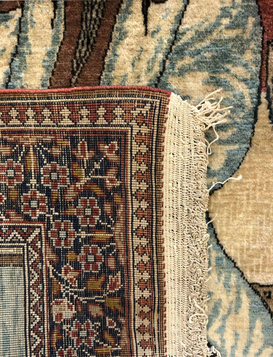 Antique Persian Rug - Mohtasham Kashan Darvish - Private Collection