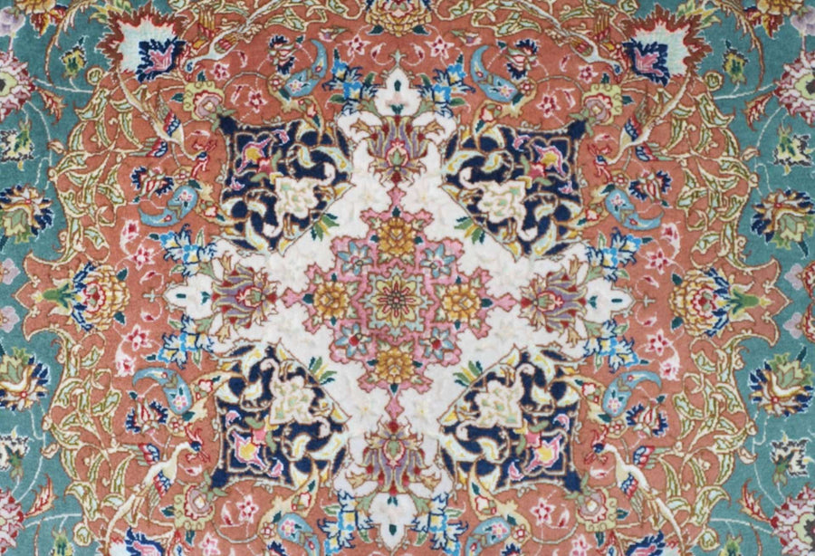 Persian Rug Tabriz - Exquisite Pistachio Colour 70 Raj