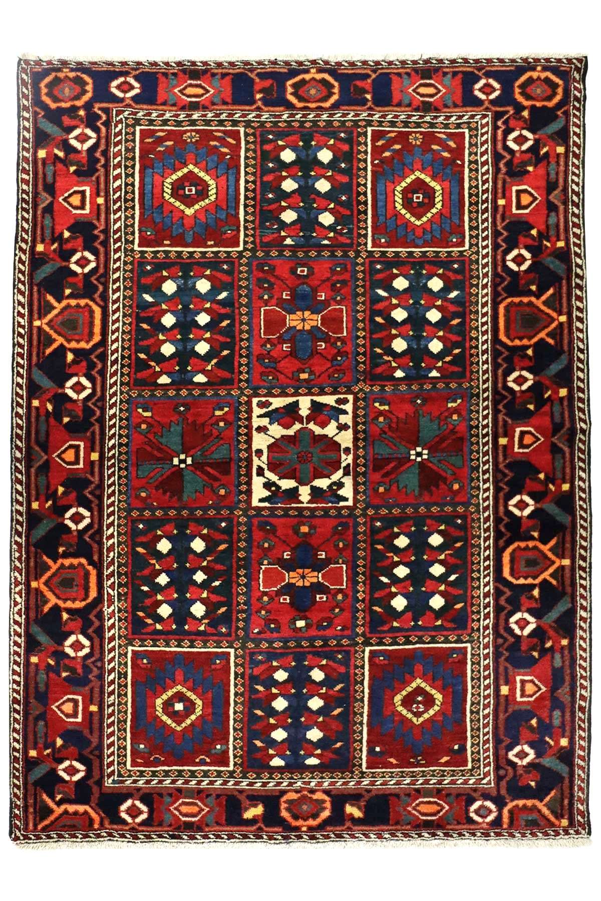 Persian Bakhtiari Rug - 2.08 x 1.55 m