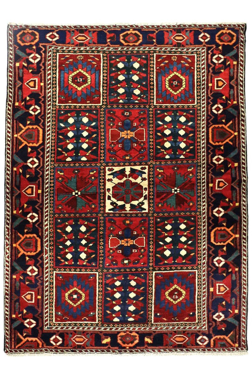 Persian Bakhtiari Rug - 2.08 x 1.55 m