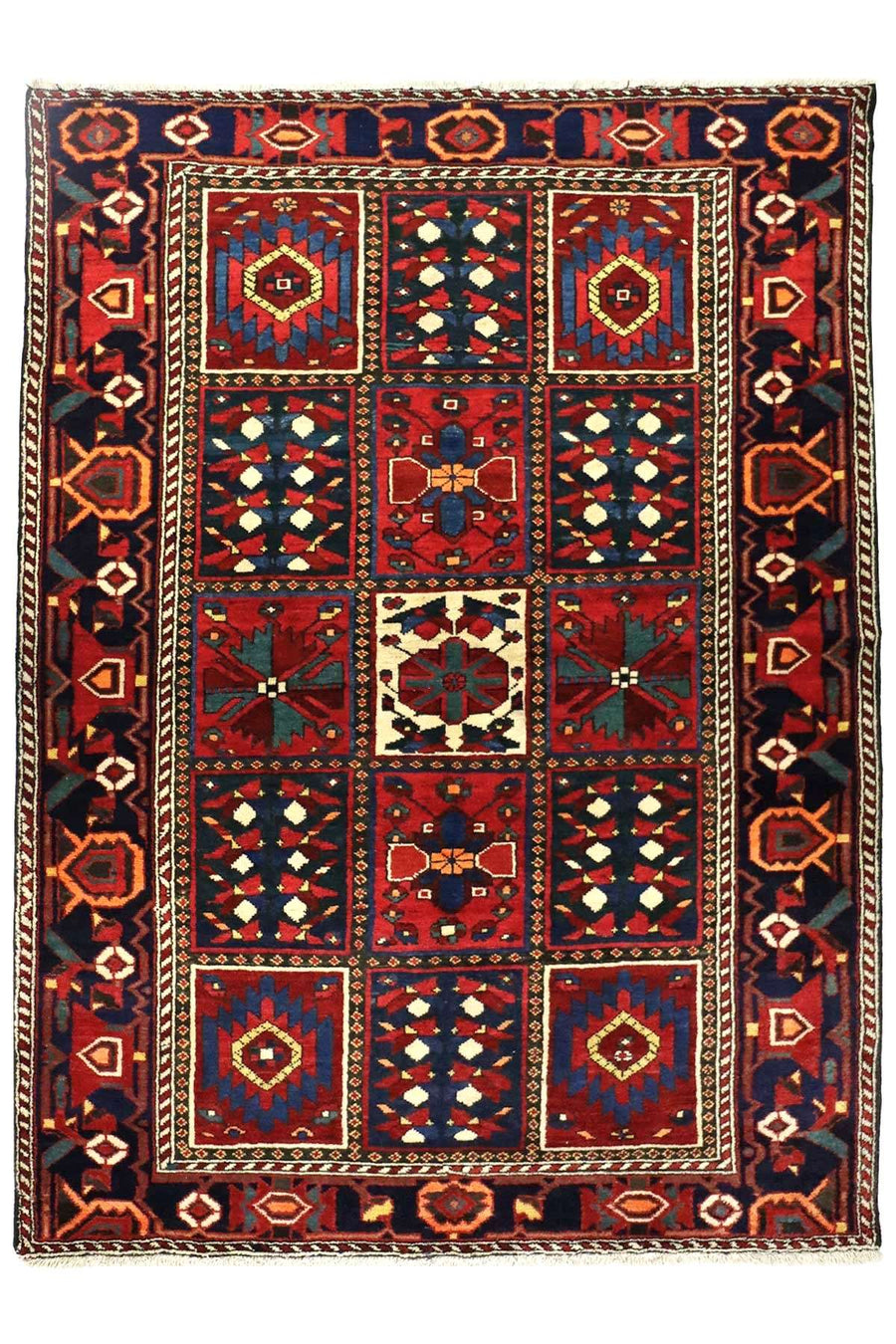 Persian Bakhtiari Rug - 2.08 x 1.55 m