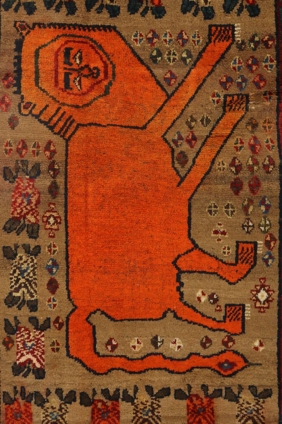 Shiraz Qashqai - Pictorial Lion Rug - 2.25 X 1.3 m