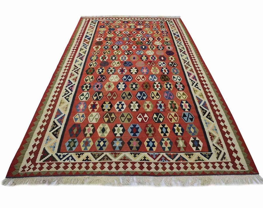 Traditional Shiraz Kilim Rug - 3 x 1.8 m