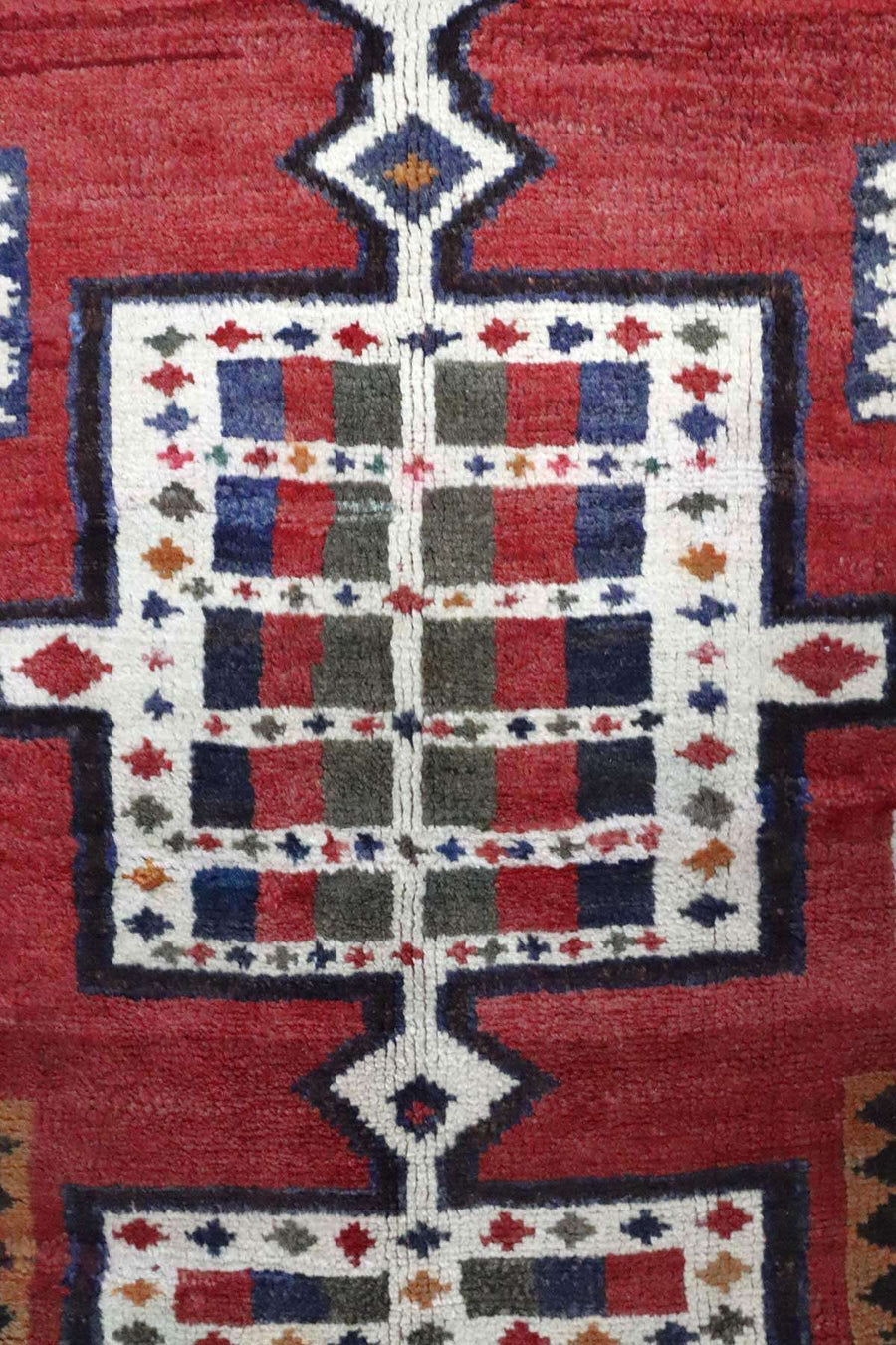 Gabbeh Rug Nomadic Art - 2.2 x 1.3 m