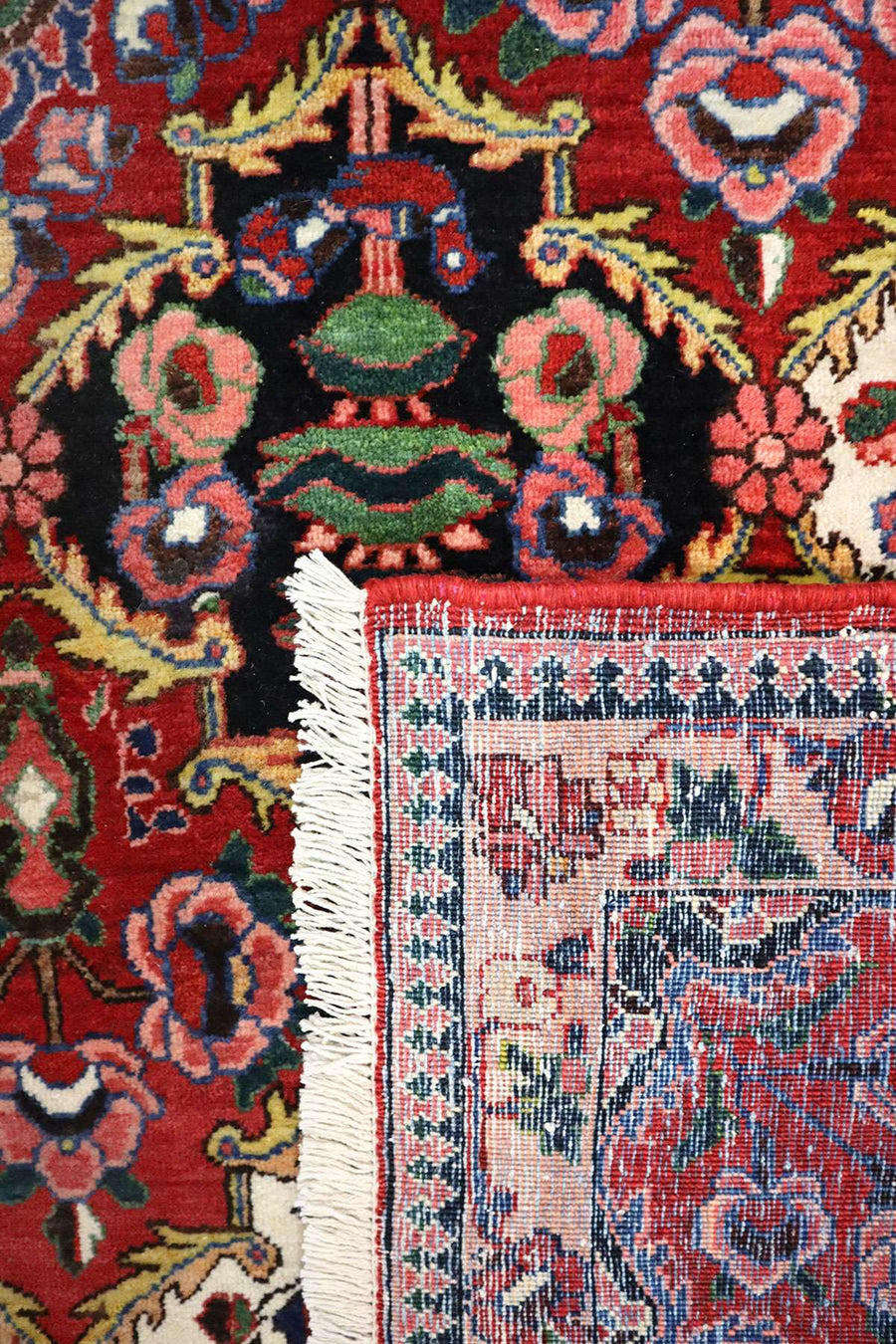 Persian Vintage Bakhtiari Rug - 3.13 x 2.08 m