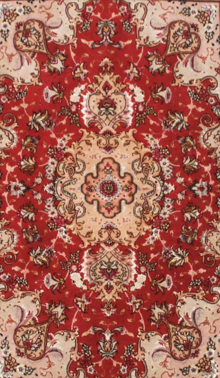 Persian Wool and Silk Carpet - Intricate Design - 1 x 1.5 m