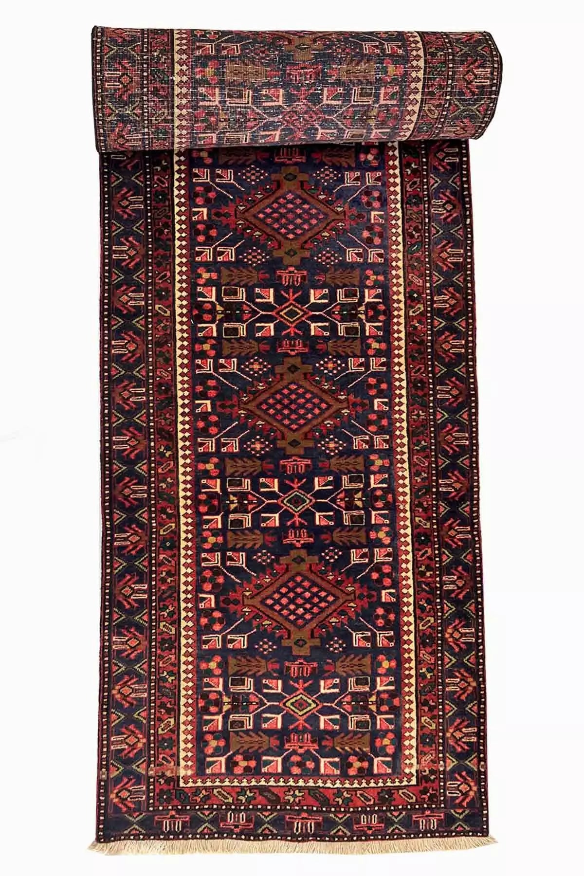 Persian Runner Tribal Design - 4.55 x 1 m