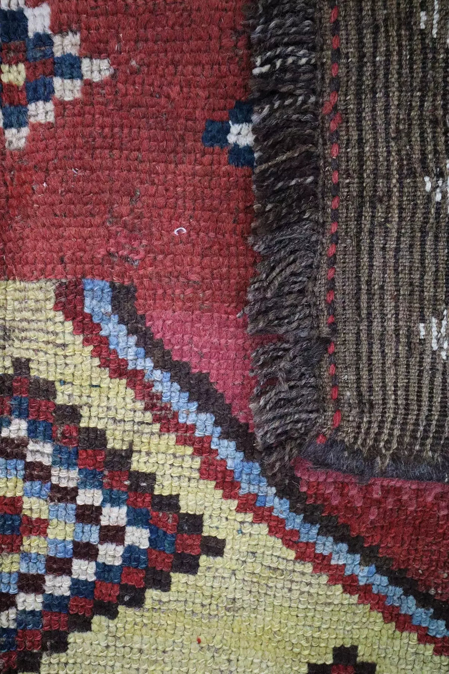Antique Lori Gabbeh Rug - 2.35 x 1.47 m