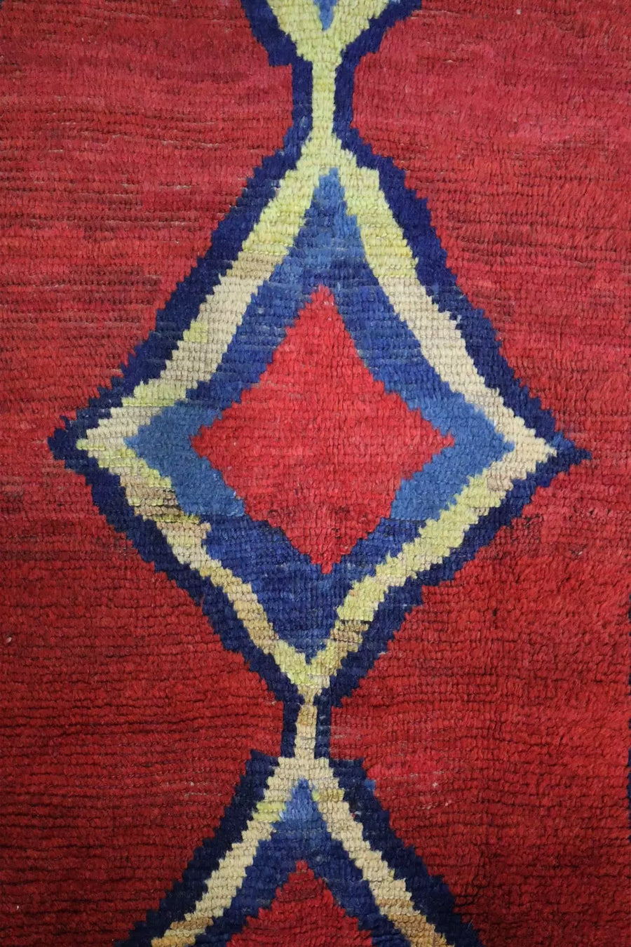 Vintage Shiraz Gabbeh Rug - 2.75 x 1.3 m